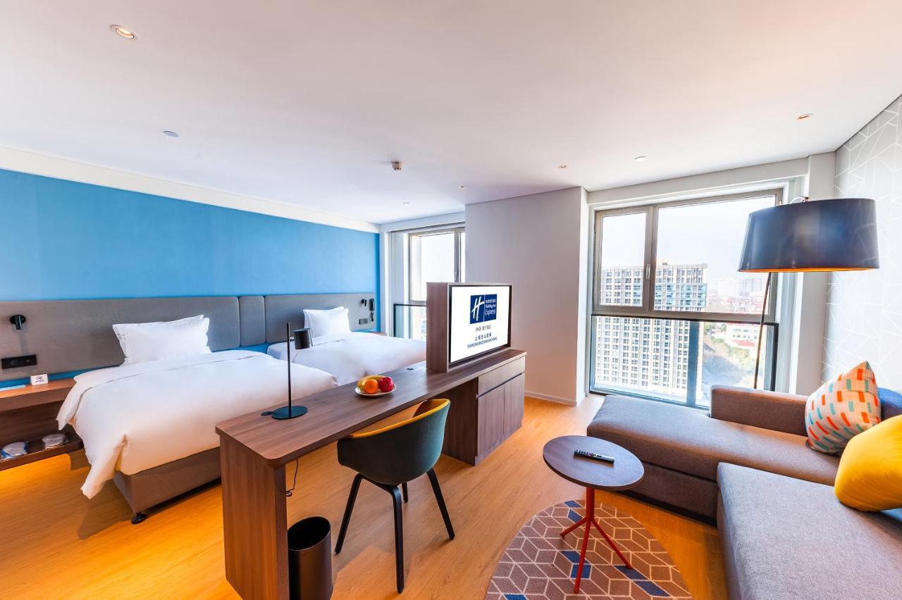 Holiday Inn Express Shanghai Baoyang By Ihg Luaran gambar